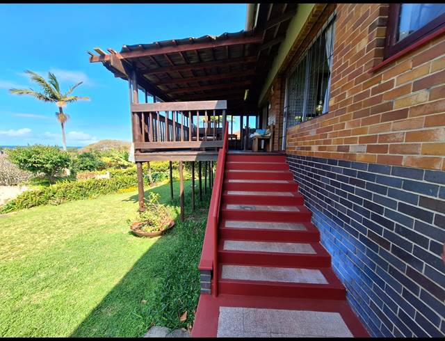 3 BEDROOM FREEHOLD FOR SALE IN SHELLY BEACH